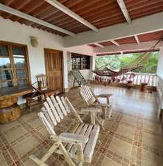 Single-family House for Sale in San Carlos - 4 bedrooms