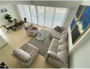 Penthouse Apartment for Sale in Bella Vista - 3 bedrooms