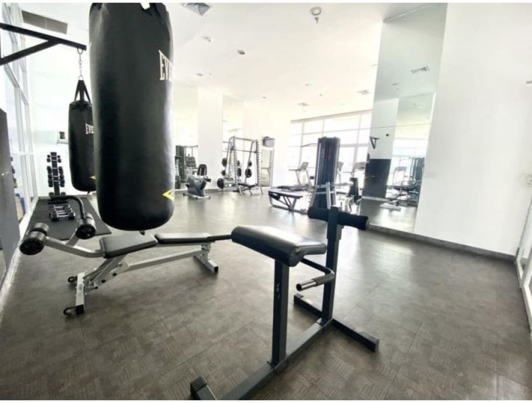 Fully equipped gym & fitness center with city views at PH White Tower Avenida Balboa Panama