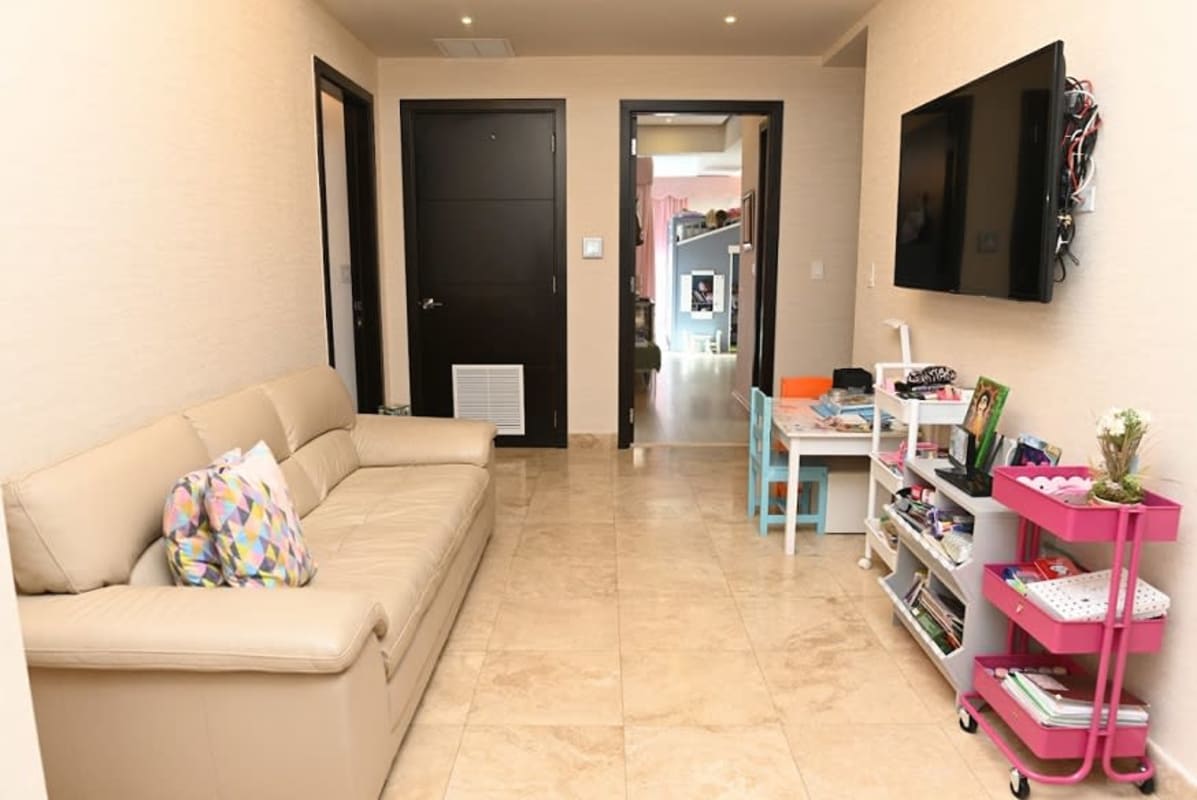 Spacious dining and private bar with marble floors PH Titanium Costa del Este Panama