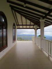 Luxury Mountain Estate for Sale in Altos del María - 5 bedrooms