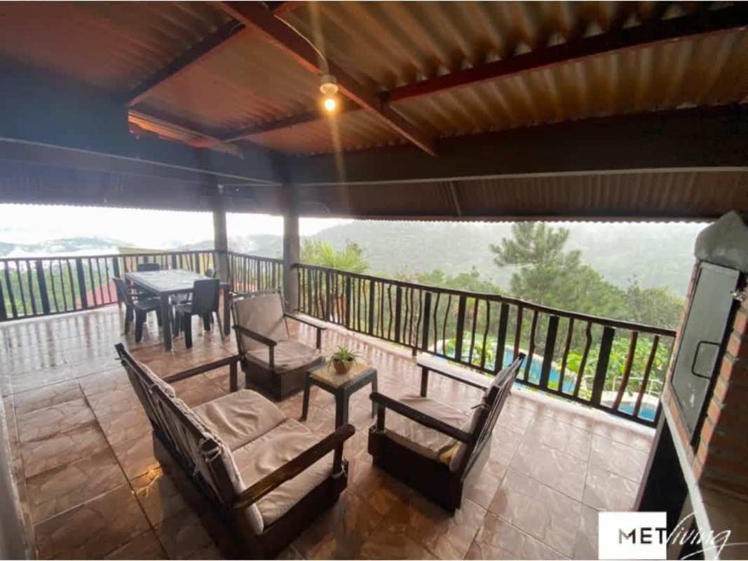 AgroTourism Farm & Business in Cerro Azul 3120m2