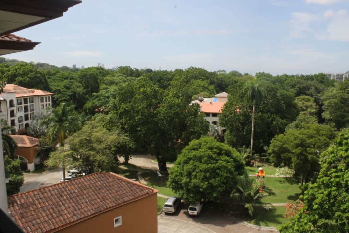 Beautiful 3BR Luxury Apartment Embassy Club Clayton