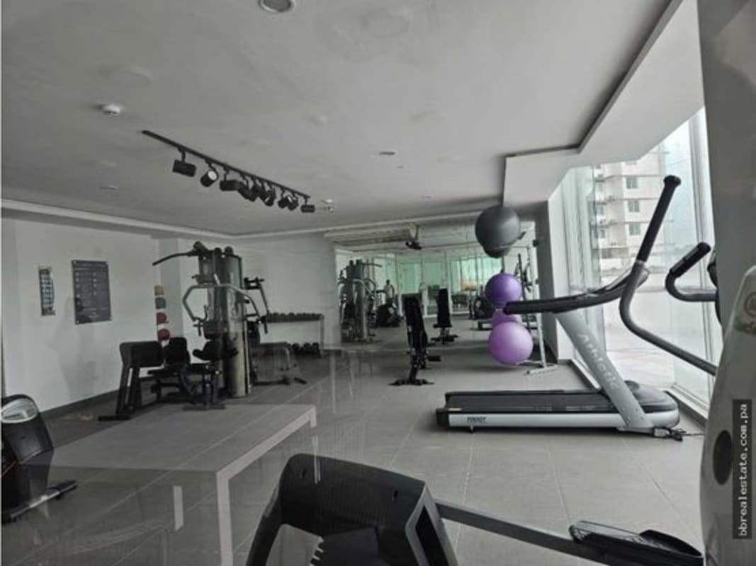 Spacious 4BR Apartment for Rent PH Kings Park Condado del Rey