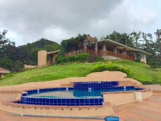 Elegant country home with private multi-level pool and rustic design in El Valle Anton Panama