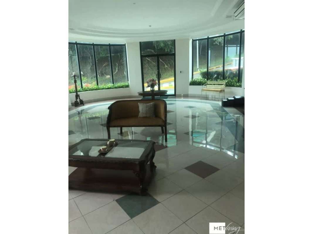 Spacious 3BR Apartment with Balcony PH Oceania Edison Park