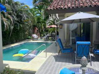 Beach House for Sale in Antón - 3 bedrooms