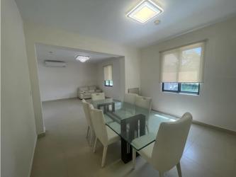 Bright master bedroom with walk-in closet and inverter AC PH River Valley Panama Pacifico