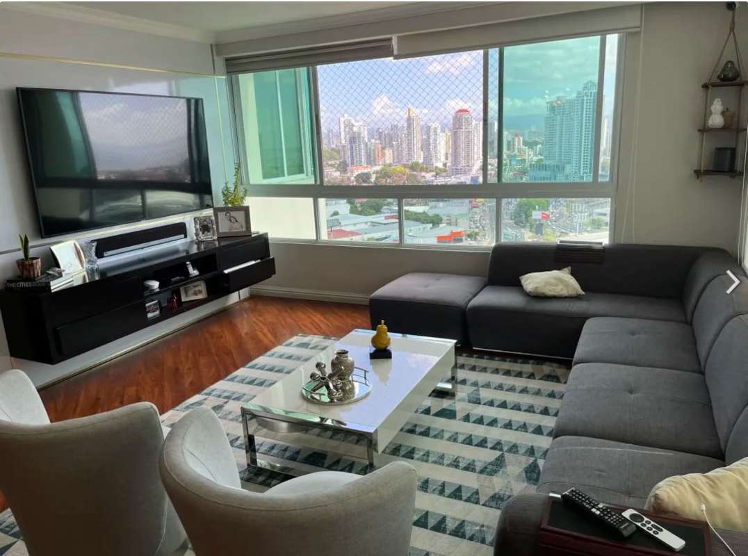 Remodeled 3BR Condo PH Bahía Obarrio 181m2 Pool + 2 Parking