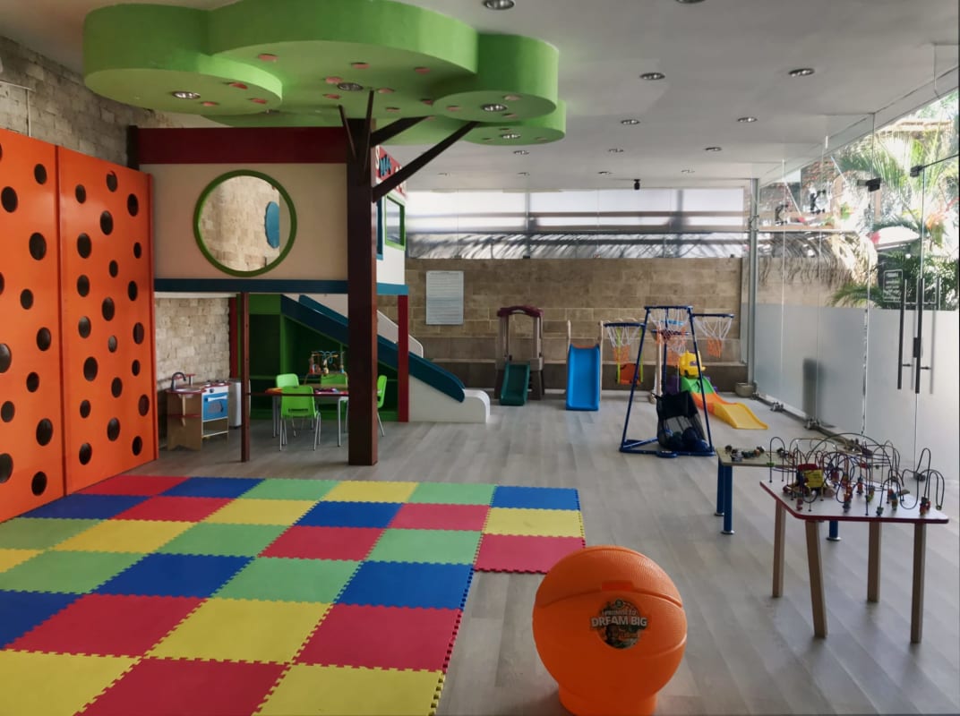 Junior Penthouse with 360° Ocean & City View The Point Punta Paitilla