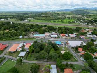 Visible corner lot along Panamericana with access points in La Paz, Chame commercial zone
