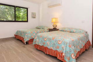 House for Sale in Punta Barco - 4 bedrooms