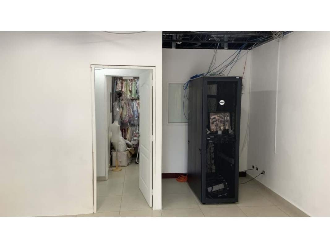 Server rack area storage space inside commercial property Santa Elena Parque Lefevre Panama