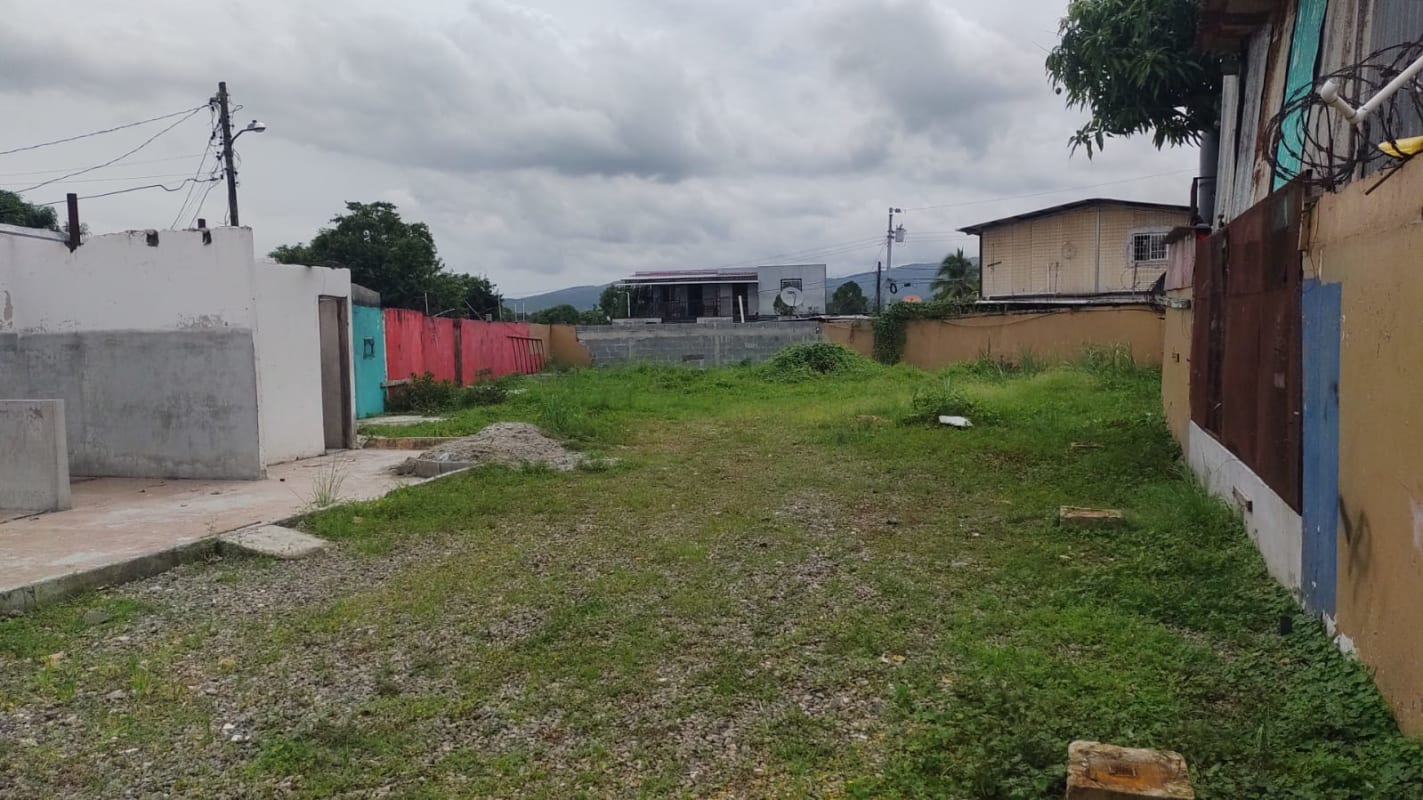 740m² Commercial Lot Ideal for Warehouse or Store Tocumen