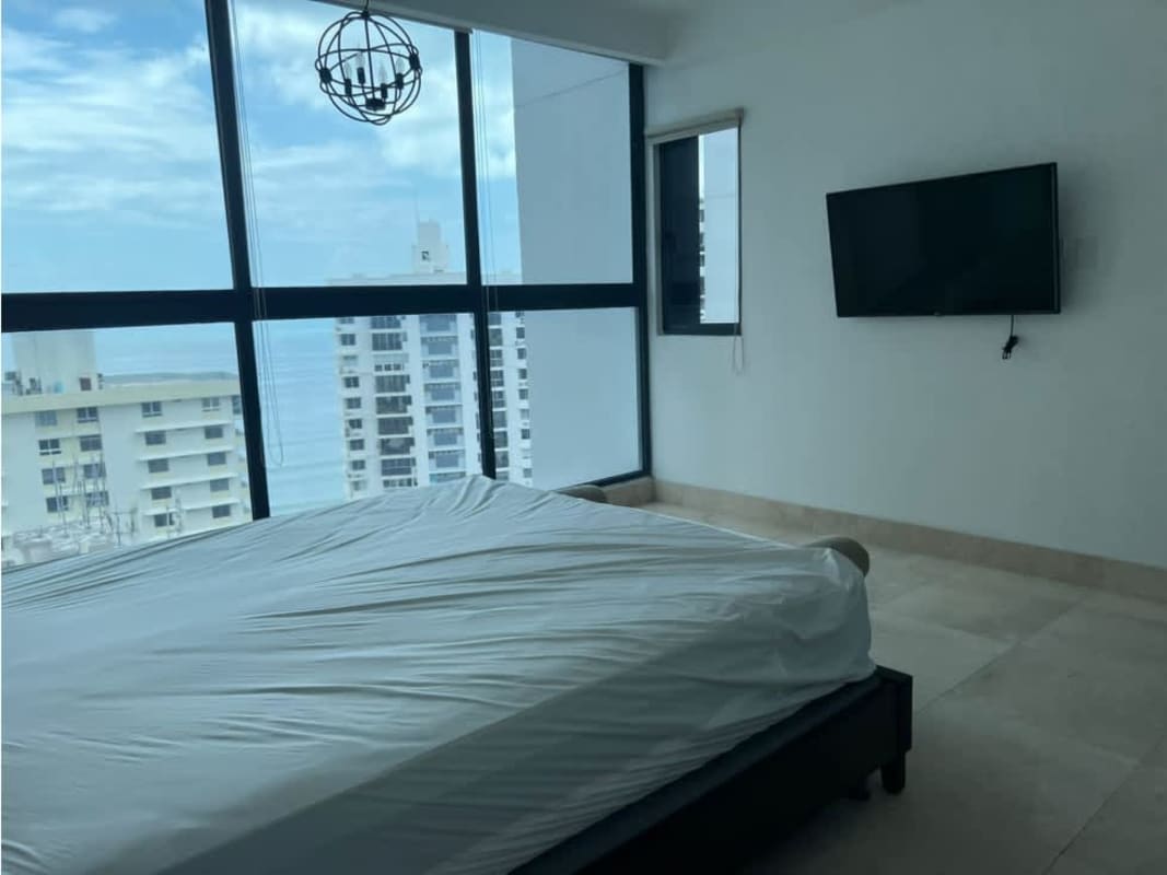 Furnished Deluxe 3BR Apartment in PH Deluxe Residence Punta Paitilla