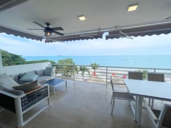 Bedroom featuring ocean views and ample space in PH Miramar Farallon Riviera Pacifica
