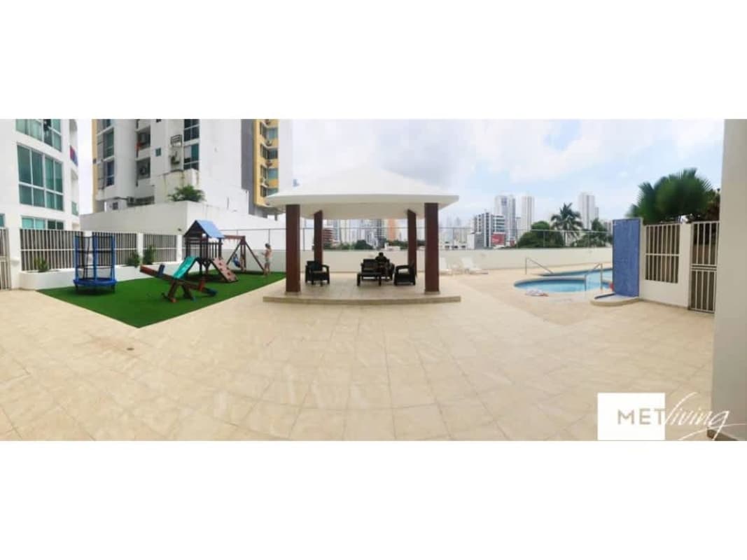 Children's playground and swimming pool in PH Cosmopolitan Tower Panama City