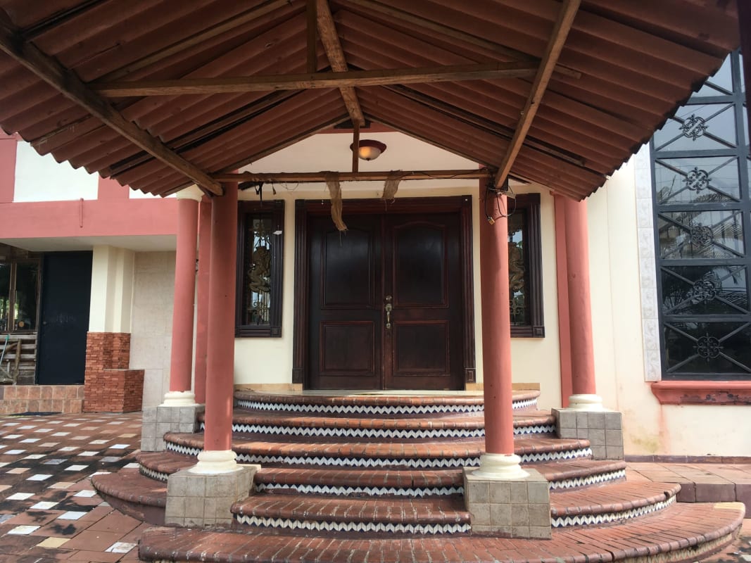 Large tiled terrace seating outdoor dining garden commercial property Clayton Panama