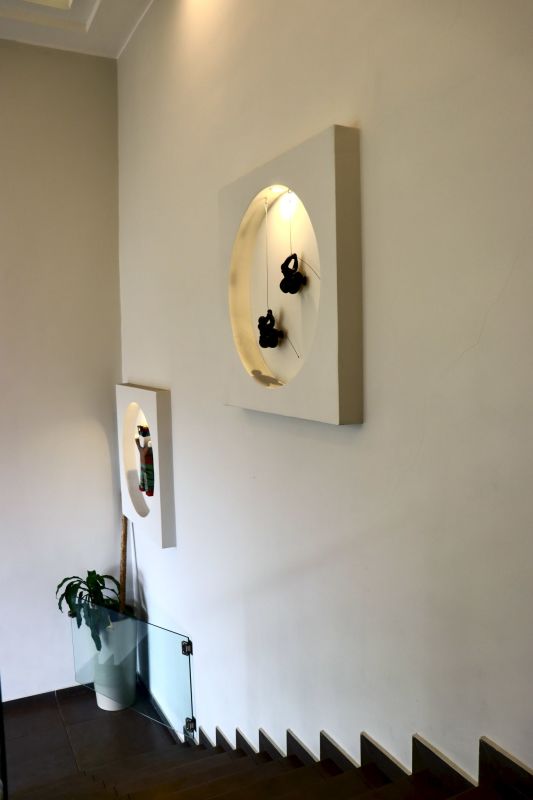 Large master bedroom with balcony access ensuite bath air conditioning PH Portanova El Cangrejo