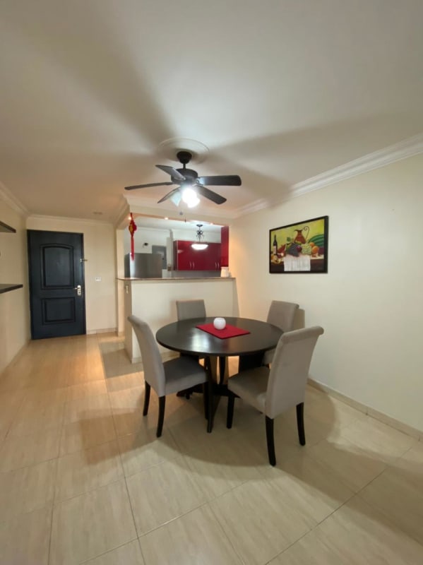 Contemporary combined dining living room, tiled floor PH Sunset Park Panama