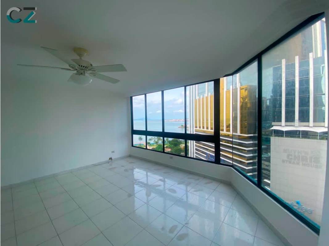 Modern luxury bathroom with large jacuzzi tub and double vanity sinks PH Costa del Mar Panama