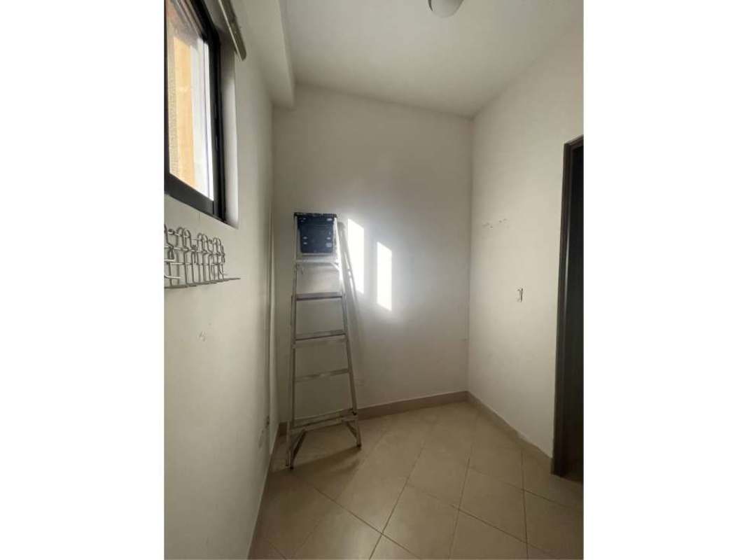 Large balcony panoramic views greenery PH Embassy Club Penthouse Panama