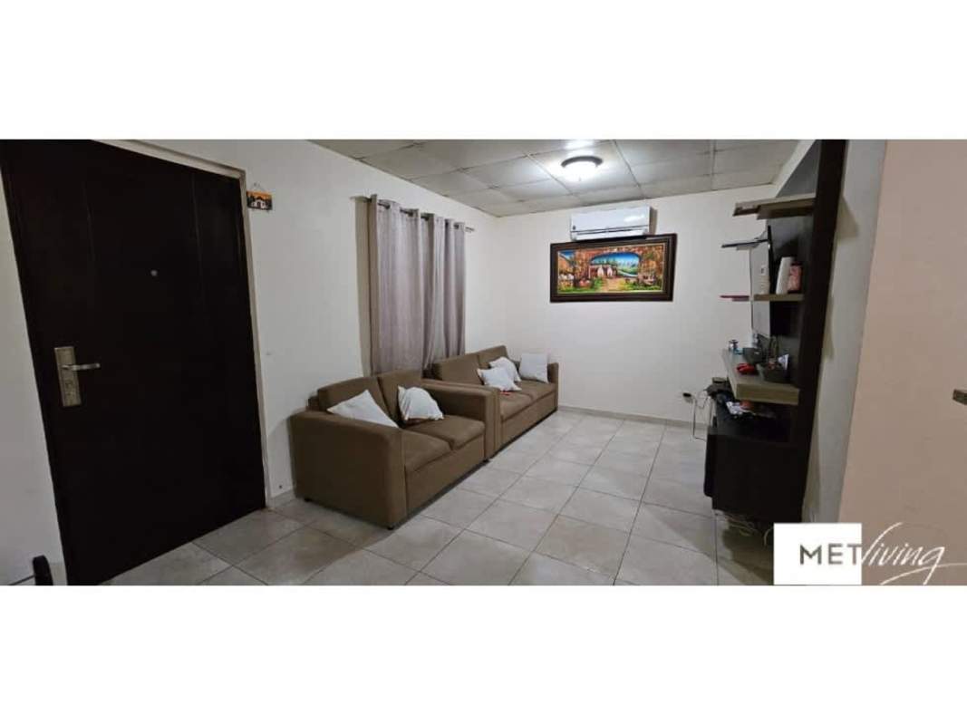 Spacious living dining area tile floors in house for rent Villas del Bosque Pedregal Panama
