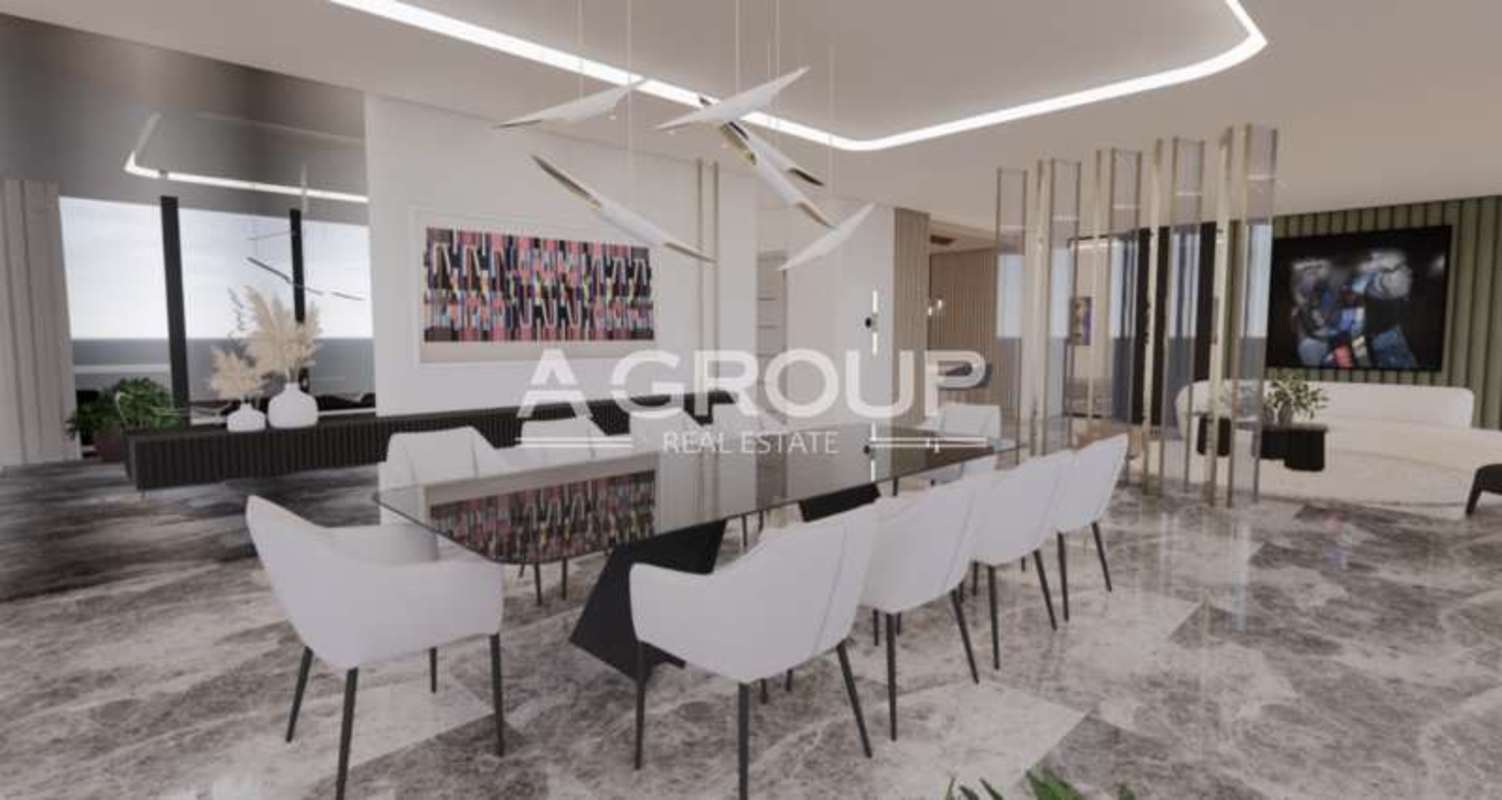 Oceanfront Loft Apartment with Marina Views in Ocean Reef Islands