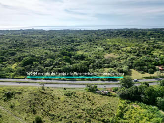 Landscape with 166 meters of main road frontage near the Pacific coast San José Panama