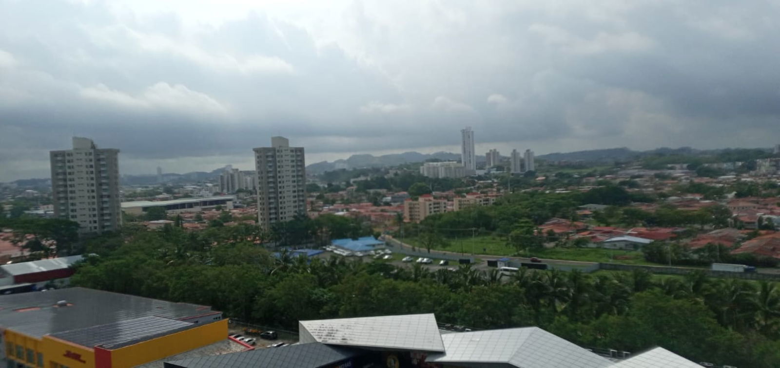 Spacious kitchen in Costa del Este condo with granite counters and quality finishes