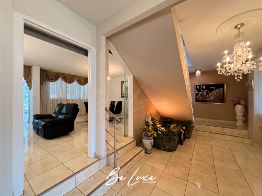 Luxury 4BR House with Pool & Terrace in La Loma Hato Pintado