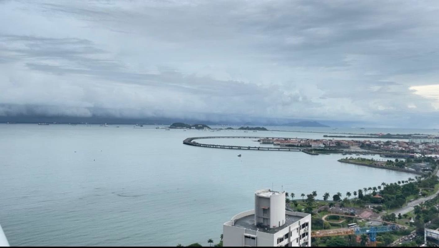 Aerial image showing Panama City harbor, Avenida Balboa coastline and skyline