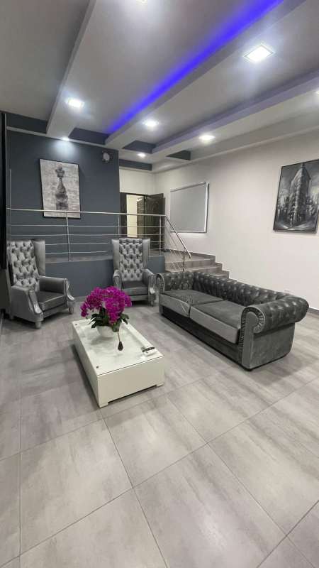 Swimming pool with jacuzzi in backyard patio Vista Magna Altos de Panama