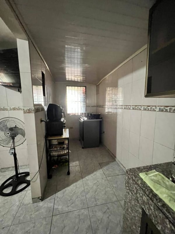 Spacious 5BR House for Residential & Commercial Use Don Bosco