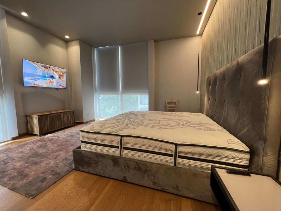 Large bedroom suite featuring marina and city views, luxury finishes in Ocean Reef Islands Panama