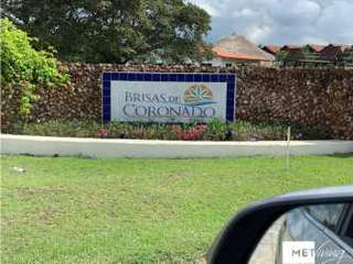 Townhouse for Sale in Coronado - 2 bedrooms