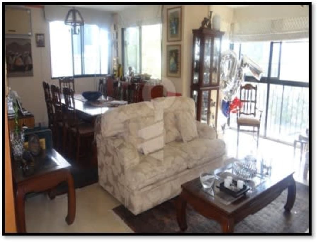 Living and dining area with natural light, window, sofa PH Setton 32