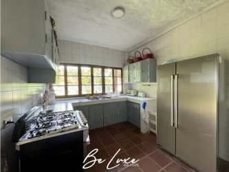 Luxury villa private pool facing the ocean in Río Hato Panama