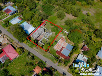 Corner lot with multi-level unfinished structure in Bejuco Panama ideal for hostel development