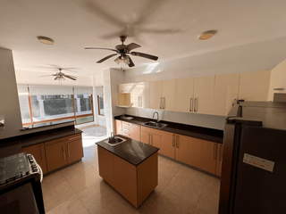 House for Sale in Clayton - 4 bedrooms