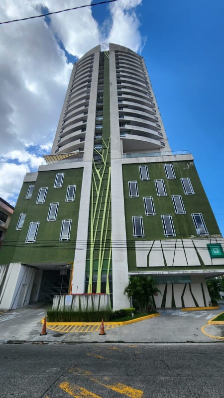 Bright living area with city views, large windows in PH El Carmen Tower El Carmen Panama