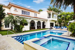 Single-family house for Sale in Costa del Este - 4 bedrooms