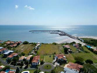 Open kitchen in Penthouse Las Olas with granite countertops and ocean view near San Carlos Panama