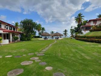 Outdoor terrace with BBQ grill oceanfront PH Mirasol in Coronado