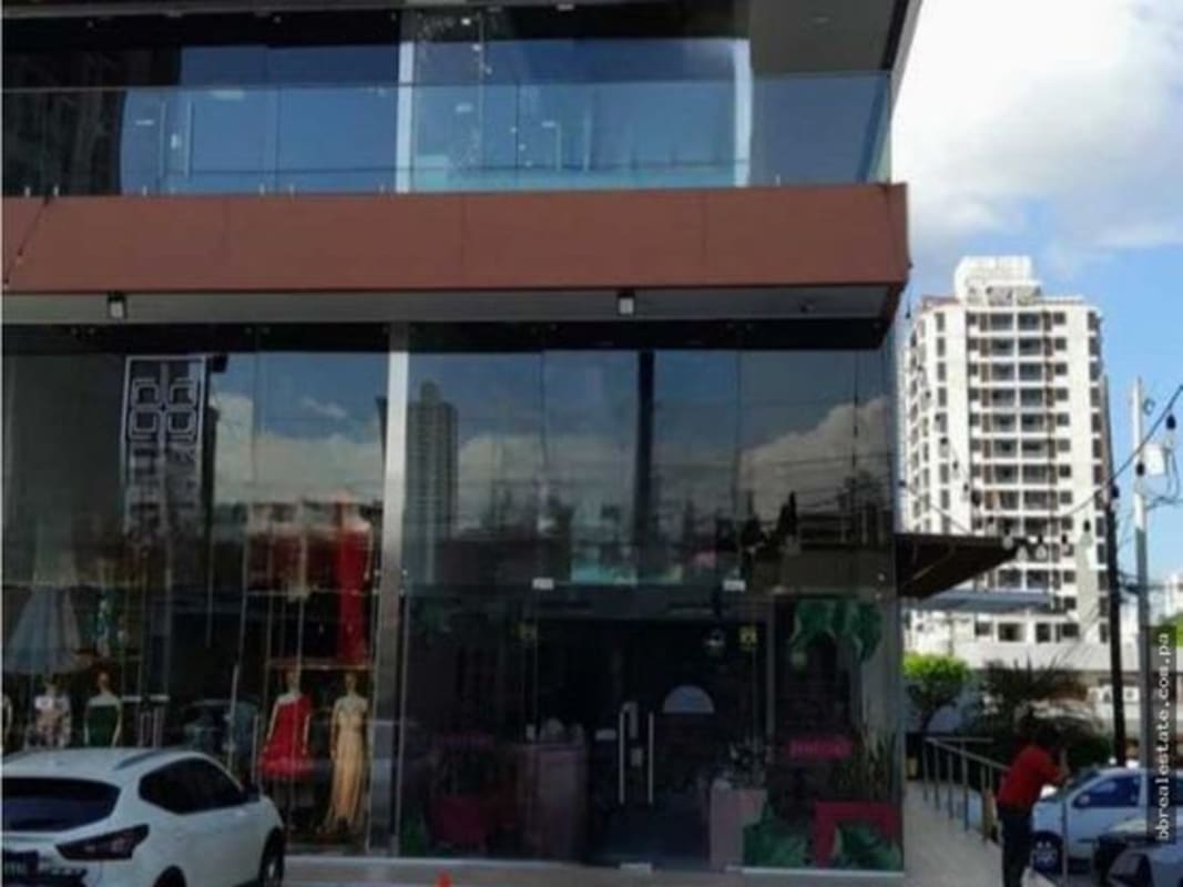 Street-facing retail commercial spaces with metallic frames Midtown Plaza Panama