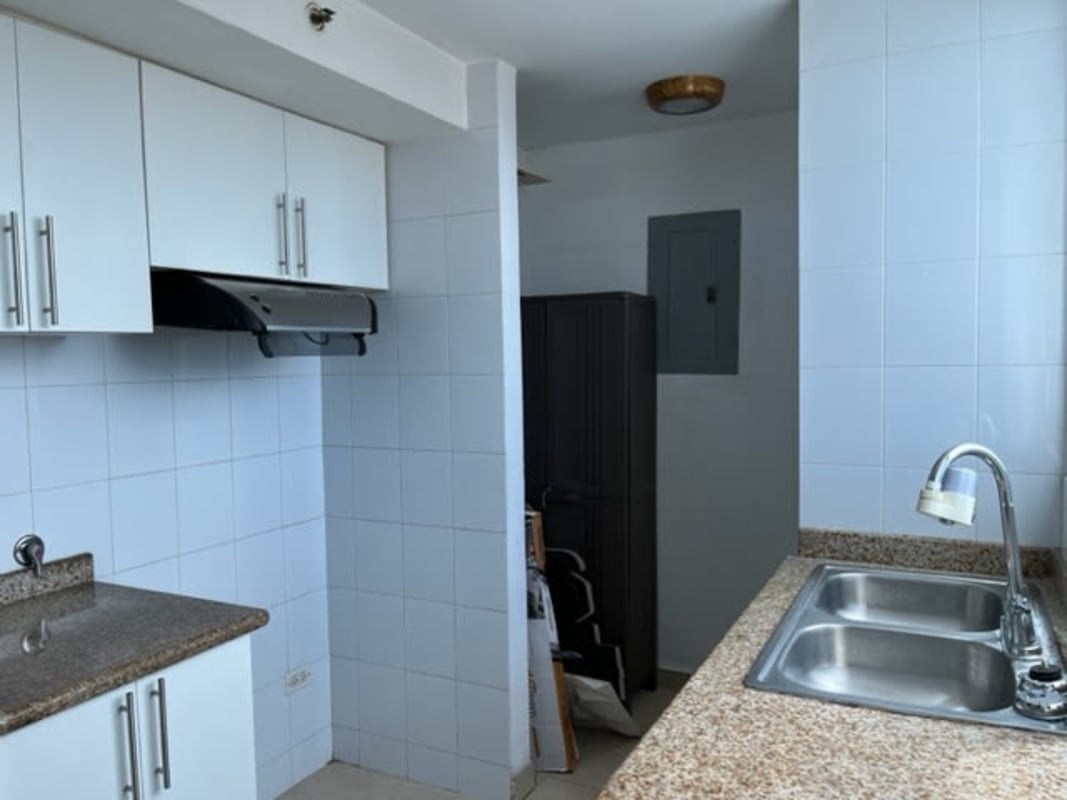 Contemporary tiled bathroom with walk-in shower pedestal sink PH Altavista Tower Panama