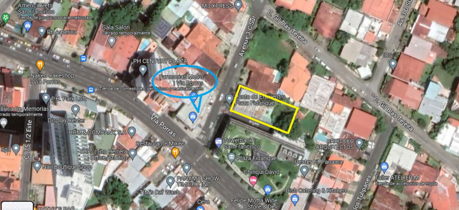 Covered porch entrance with secure gated driveway in Altos del Golf house Panama City