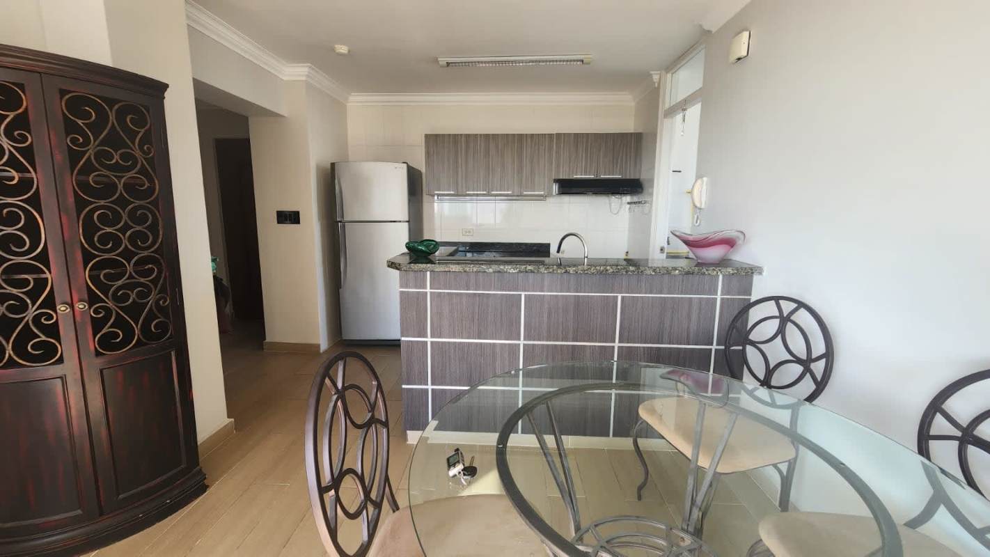 Bathroom remodeled modern tile glass shower PH Colonial Tower Betania Panama