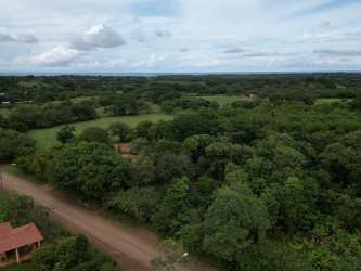 Well-maintained fenced residential land near Guararé Los Santos Panama