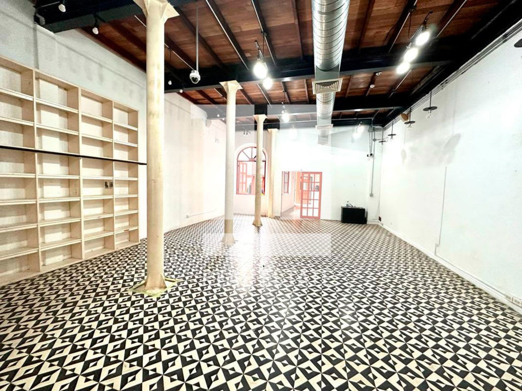 Wide-open commercial gallery space colonial style with arches in Casco Viejo Panama